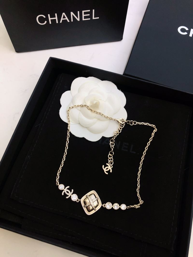 Ch**el necklaces